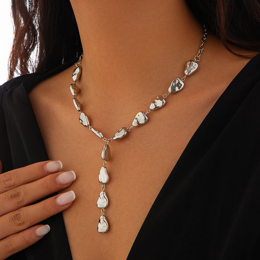 Irregular Baroque Y-shaped collarbone chain, cool style, flat water droplet pendant necklace for women