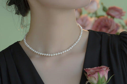 Pure natural freshwater pearl necklace, high-quality strong light pearl collarbone chain, elegant and high-end neck chain