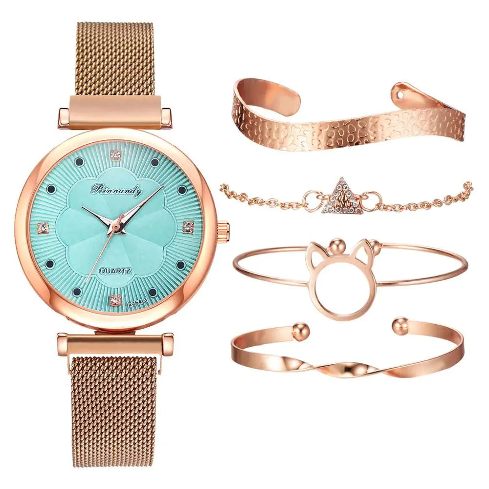 Fashion 5pcs Set Women Watches Luxury Magnet Buckle Flower Rhinestone Watch Ladies Quartz Wrist Watch Bracelet Set